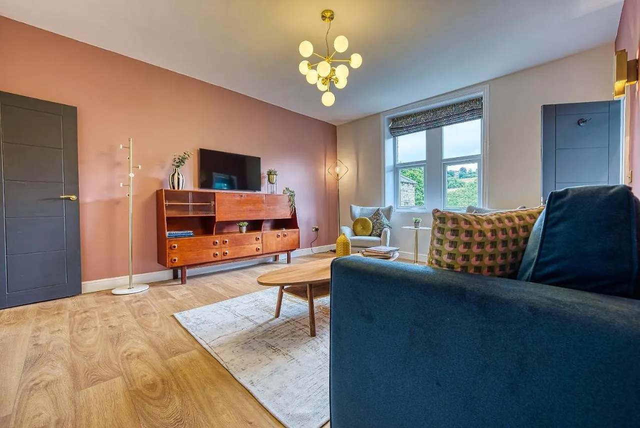 Haworth Heights - An Amazing Aparthotel! 0*,