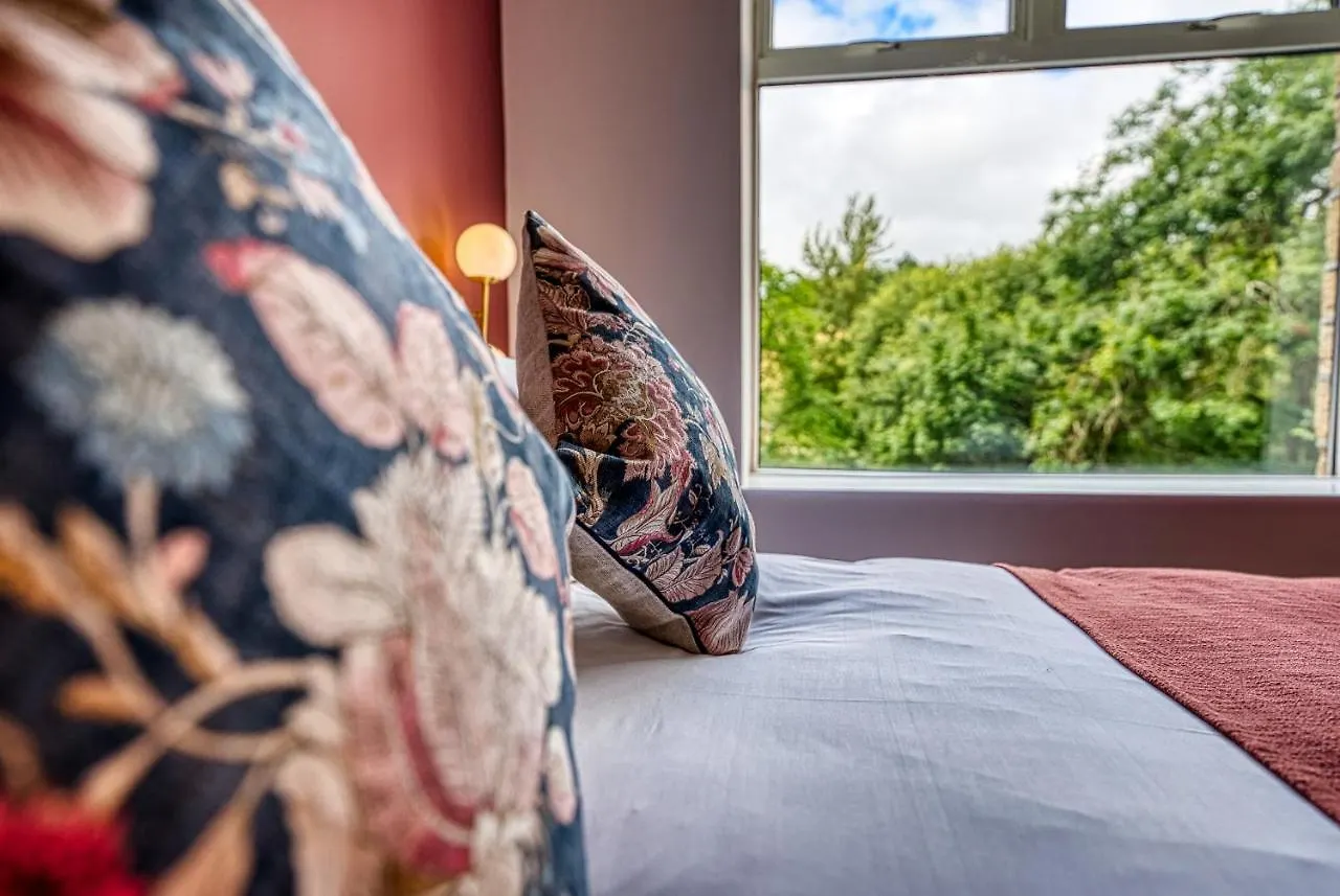 Haworth Heights - An Amazing Aparthotel!